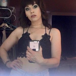 Meet your Posher, Jewels